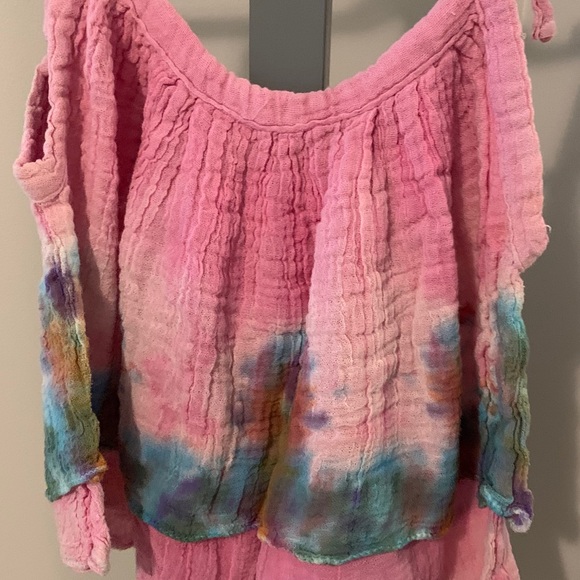 ☀️ 4/$25 Tye-Dye Flowy Crop Top - Picture 3 of 3